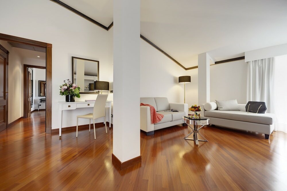 Фото Hotel Melia Milano