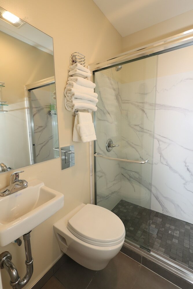 Фото Casa Loma Hotel