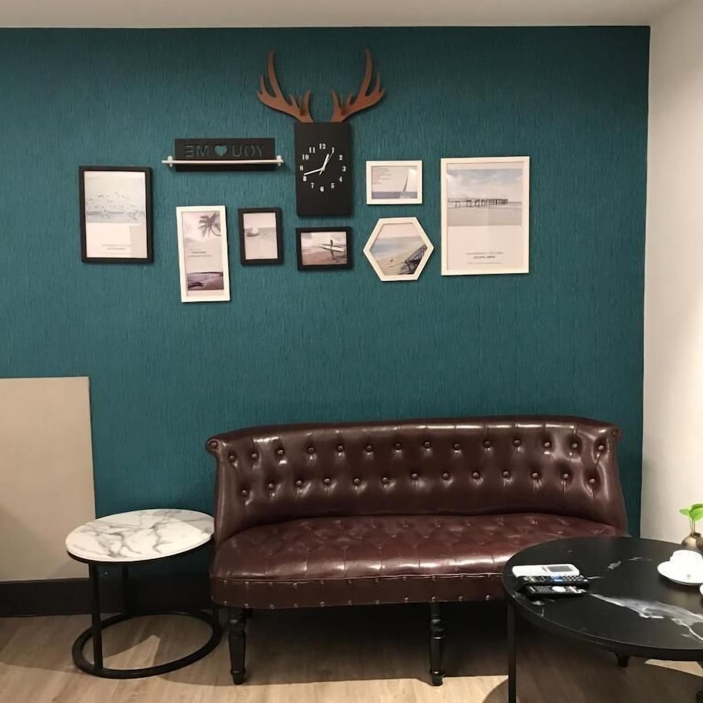 Фото Colors Infinity Inn