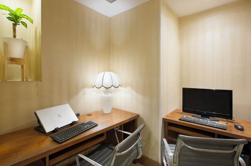 Фото Hotel Sheltown