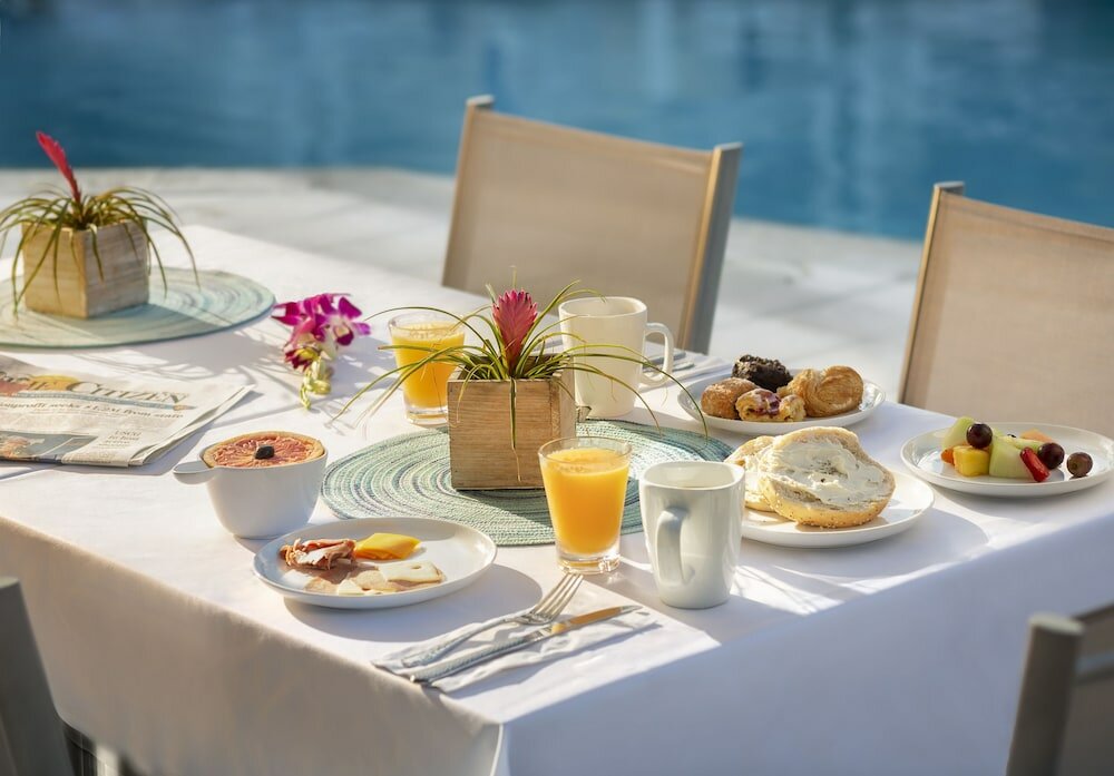 Фото Orchid Key Inn - Adults Only