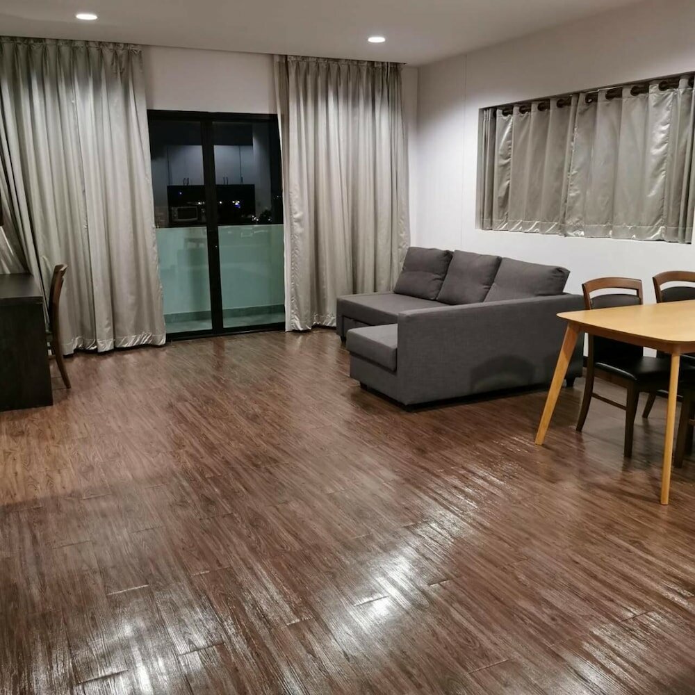 Фото Coco View Hotel