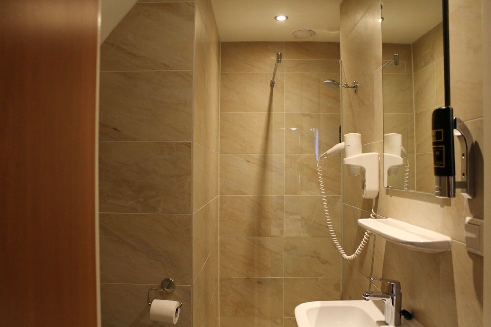 Фото Hotel Blossoms