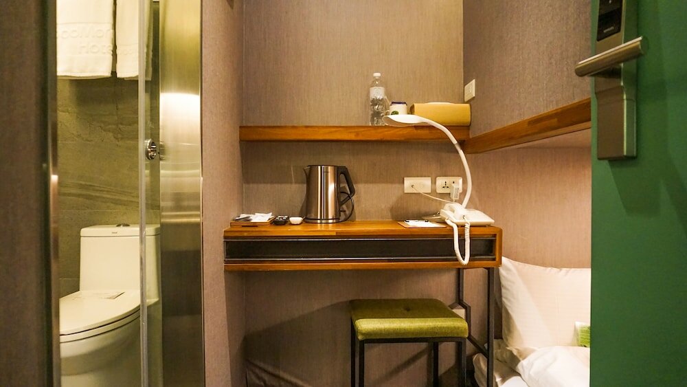 Фото Goodmore Hotel