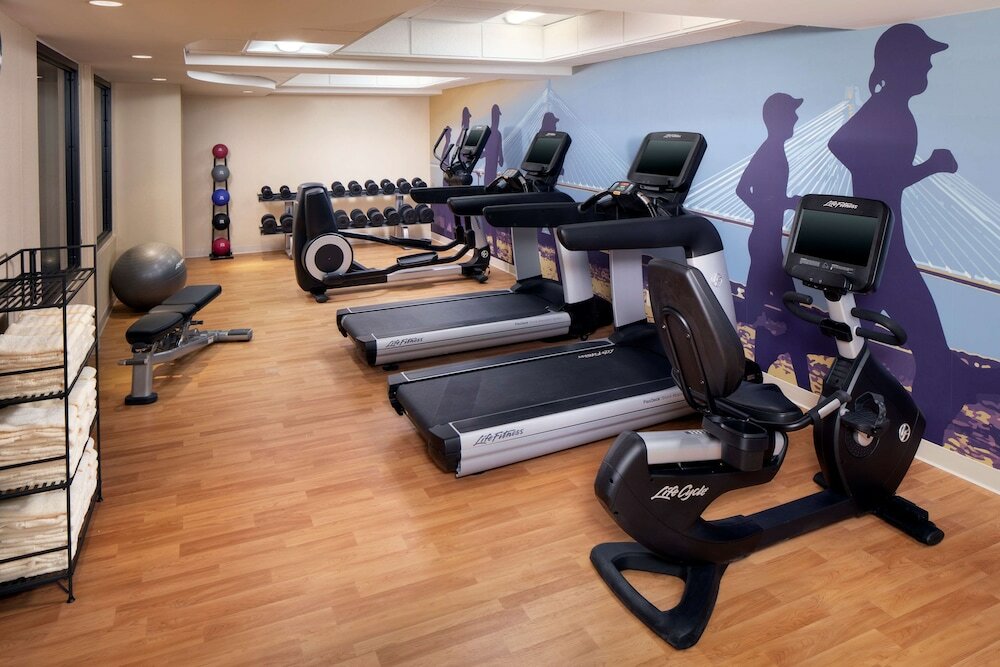 Фото Hyatt Place Mount Pleasant Towne Centre