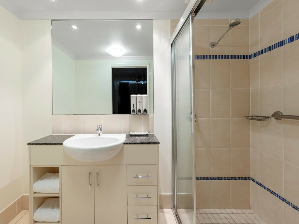 Фото Park Regis City Quays