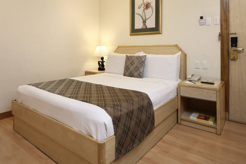 Фото Manila Lotus Hotel