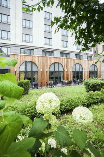 Внешний вид отеля Novotel Brussels Centre Midi Station в Сен-Жиле, фото 5