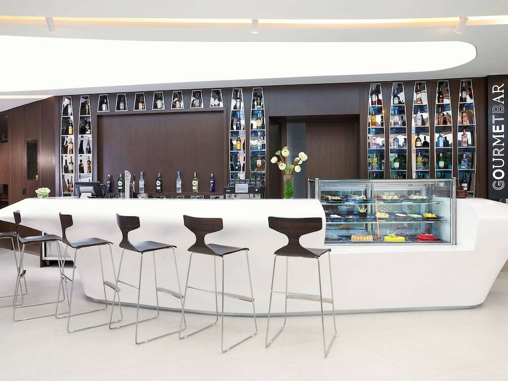 Фото Novotel Hanoi Thai Ha