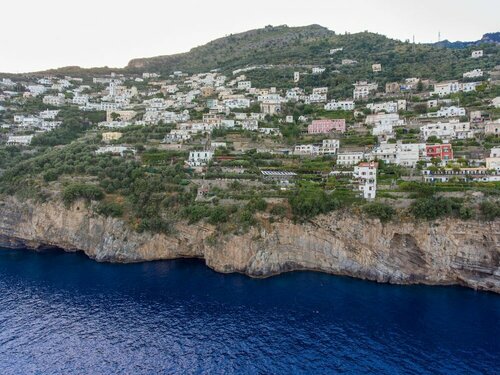 Внешний вид отеля Locanda Costa Diva в Прайано, фото 5