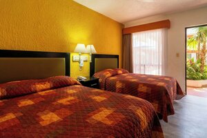 Azteca Inn (Sinaloa, Mazatlán), hotel