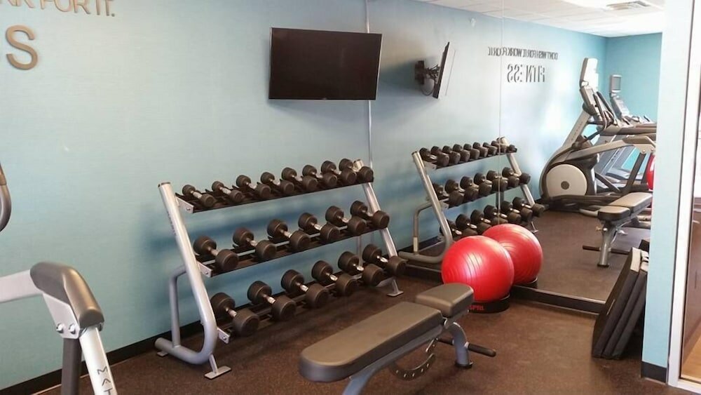 Фото Fairfield Inn & Suites by Marriott Detroit Troy