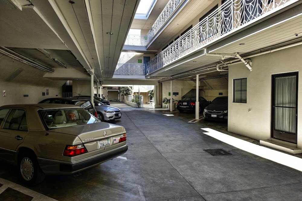 Фото City Center Inn & Suites