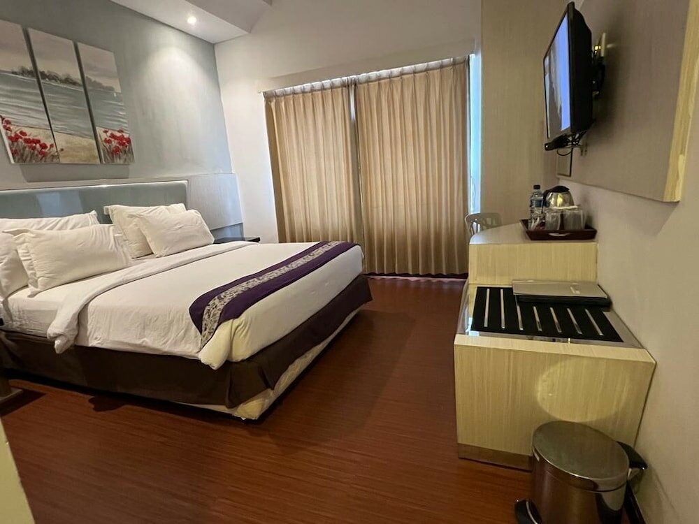 Фото City View Sorong