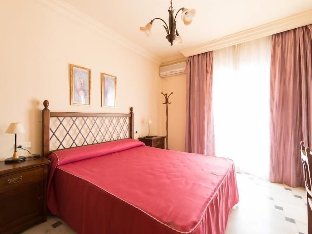 Фото Hostal San Francisco