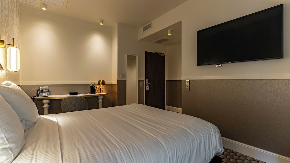 Фото Hotel Continental - Reims