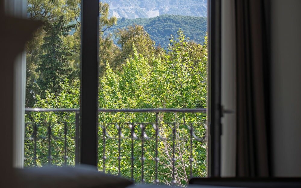 Фото Hotel Majestic