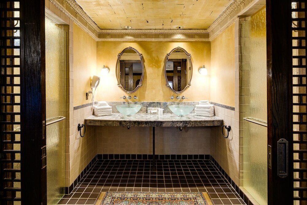 Фото Showboat Hotel