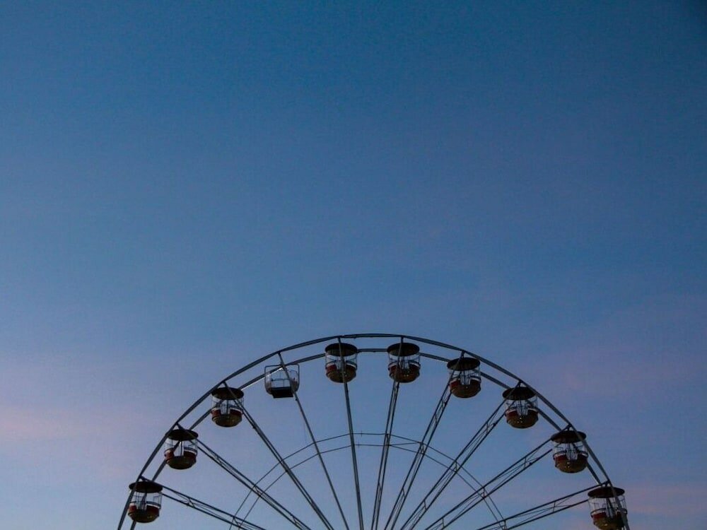 Фото Beddoe Apartments