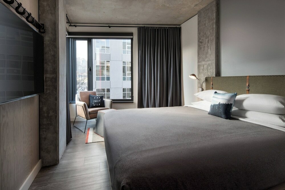 Фото Moxy Seattle Downtown