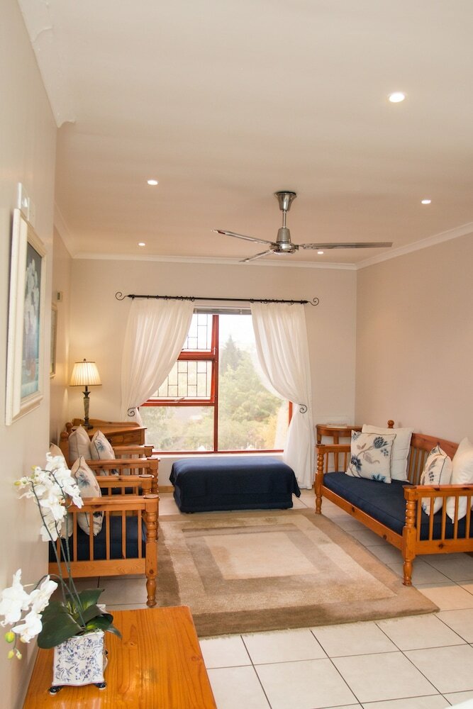 Фото Jenny's Guest House