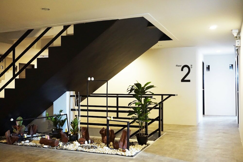 Фото B-Black Hotel Chonburi