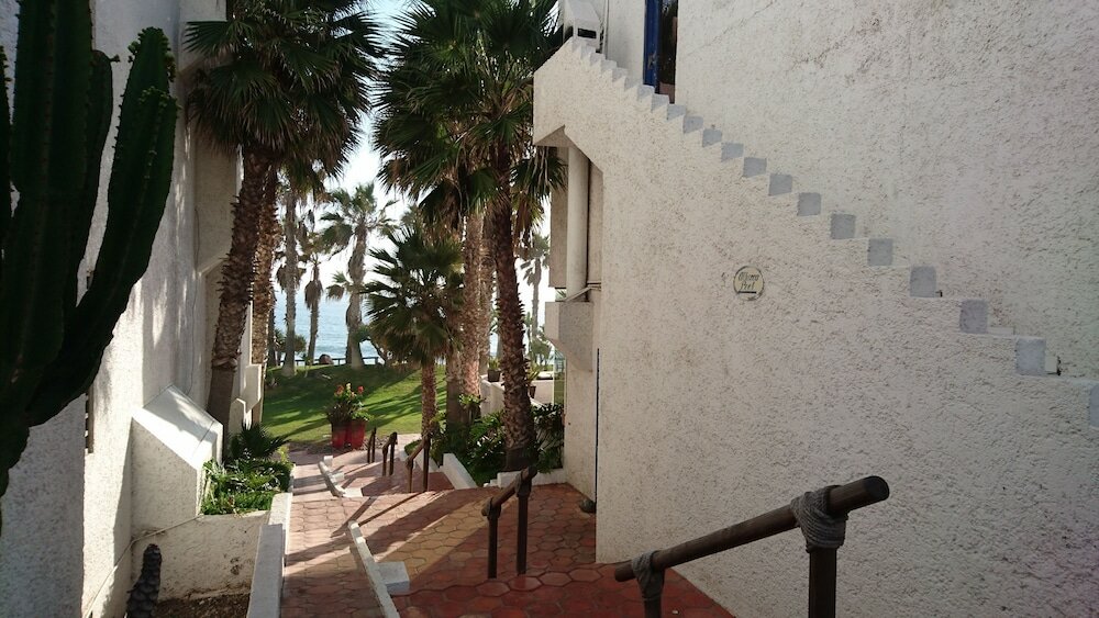 Фото Las Rocas Resort And SPA