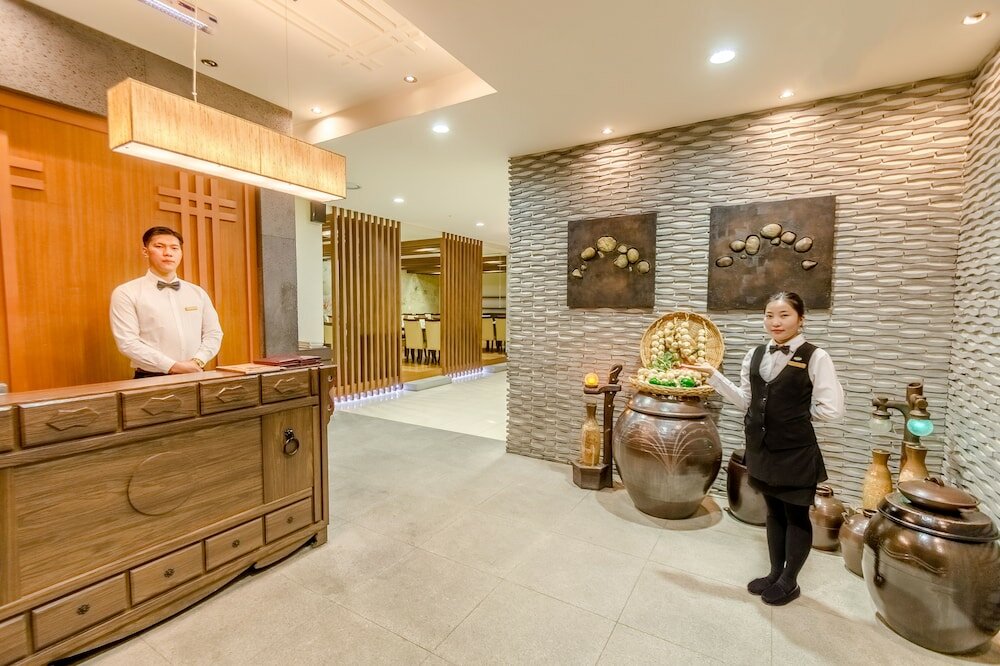 Фото The Blue Sky Hotel & Tower