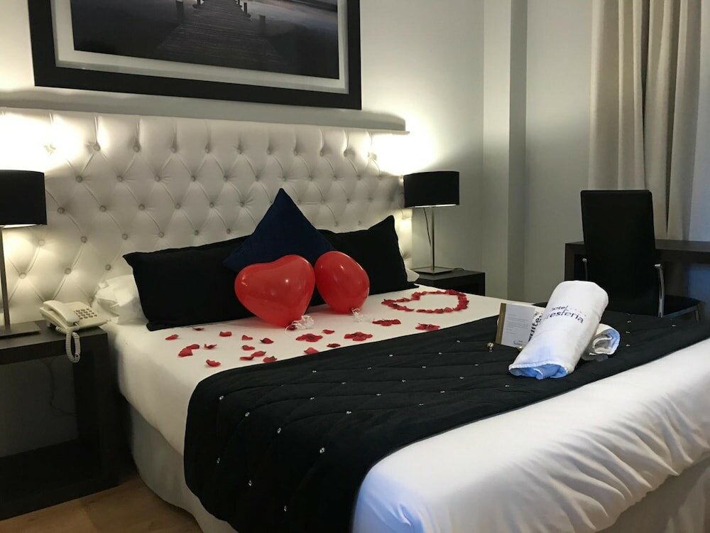 Фото Hotel Suites Feria de Madrid