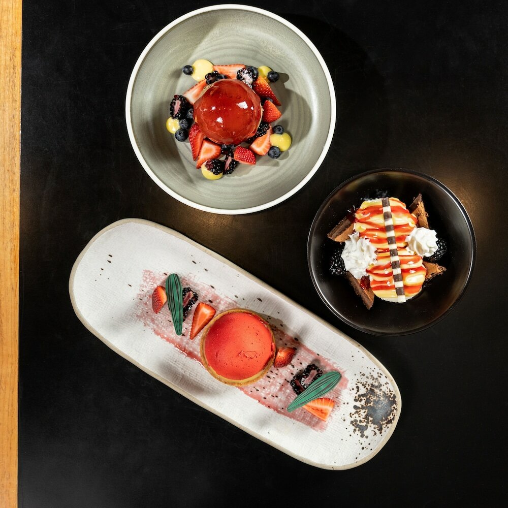 Фото Delta Hotels by Marriott Edmonton South Conference Centre