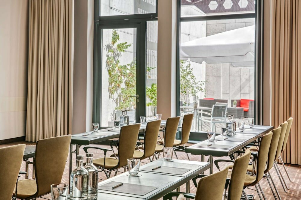 Фото IntercityHotel Dresden