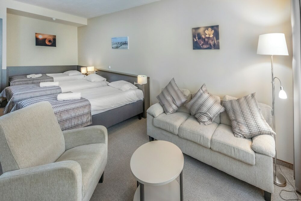 Фото Corvin Hotel Budapest Corvin Wing