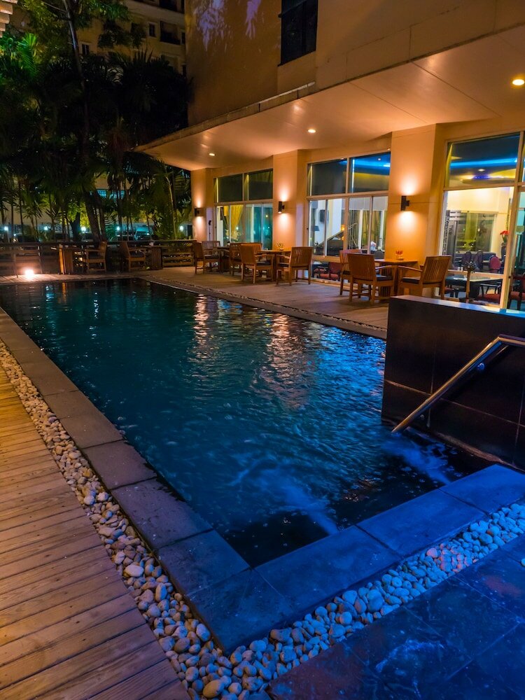 Фото Atrium Boutique Hotel