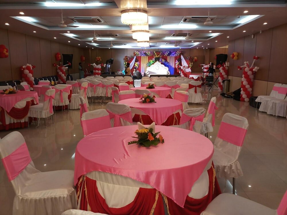 Фото Отель The Golden Sunrise