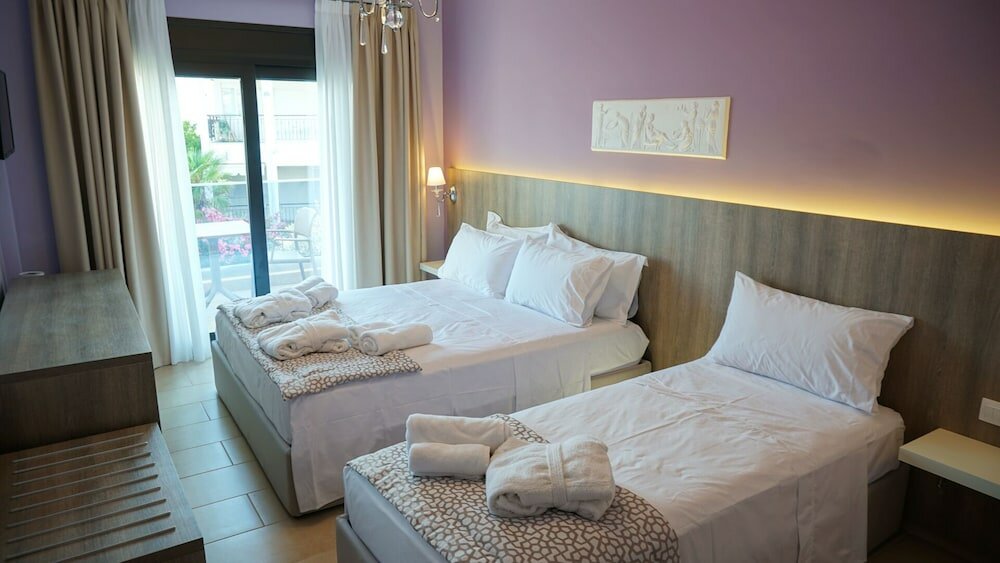 Фото Отель Agnes Deluxe