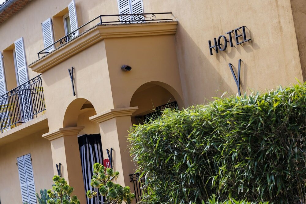 Фото Hôtel Le Y Saint-Tropez