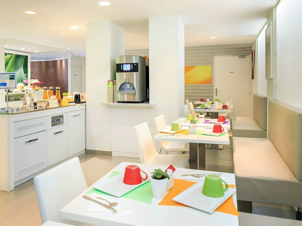 Фото Ibis Styles Menton Centre