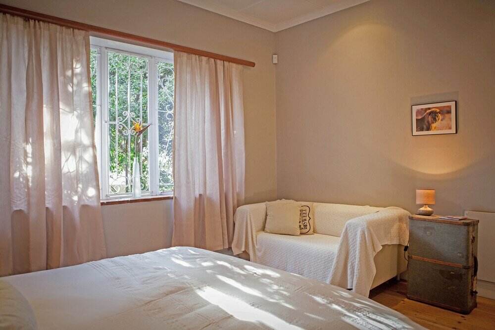 Фото The Lions Guesthouse