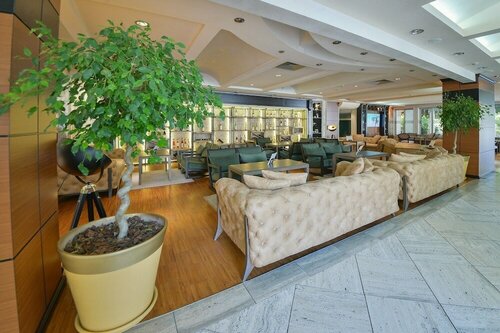 Гостиница Mediteran Hotel & Resort в Черногории