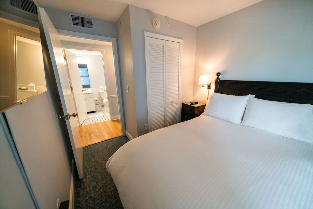 Фото Virginia Hotel