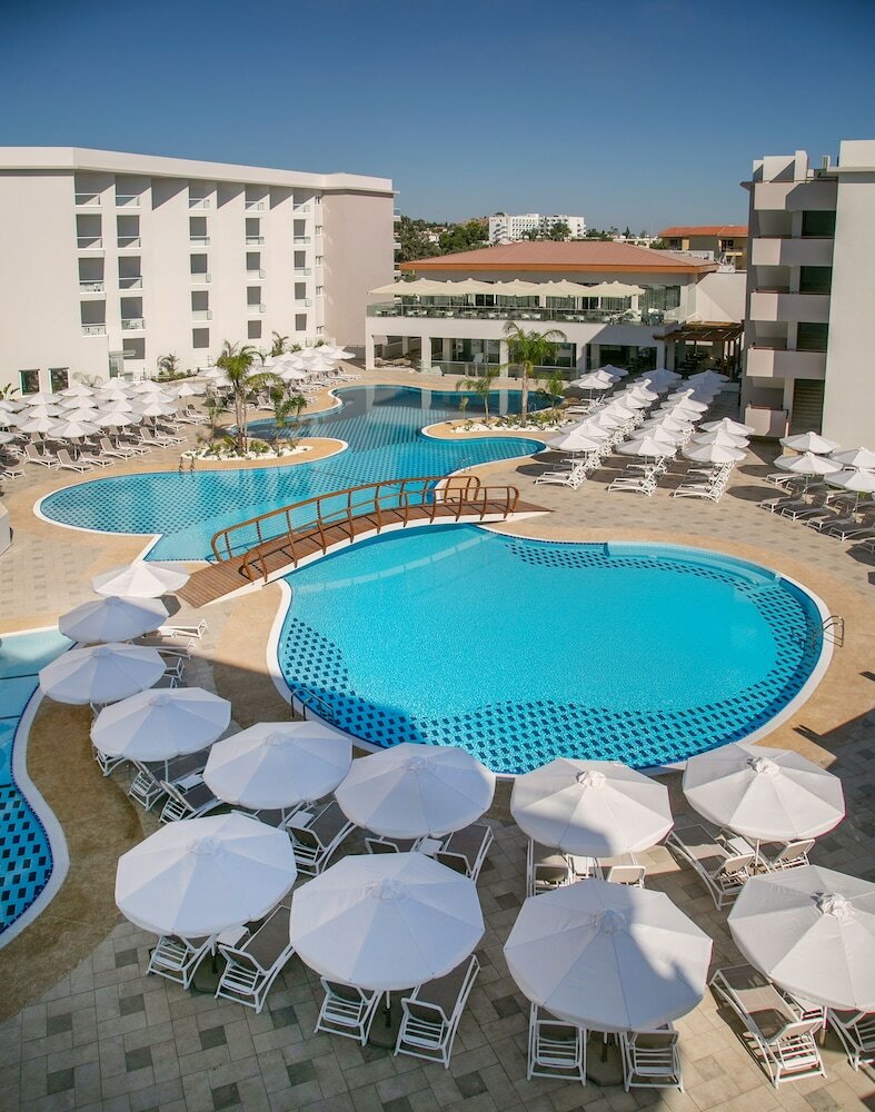 Фото Vangelis Hotel & Suites