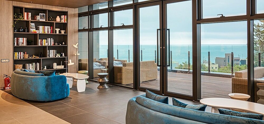 Фото Sokcho i Park Suite Hotel and Residence