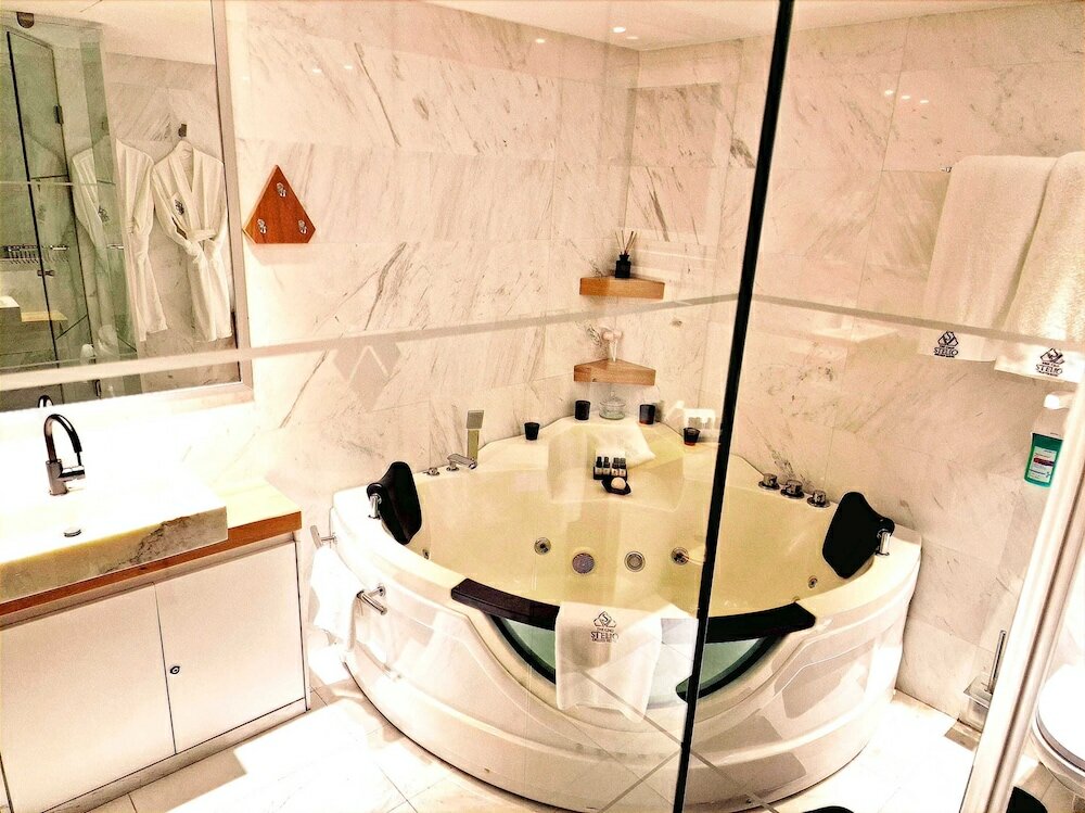 Фото The Ciao Stelio Deluxe Hotel