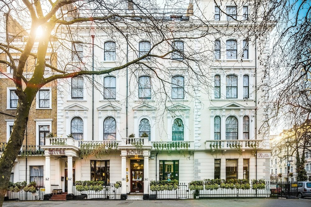 Фото Mitre House Hotel