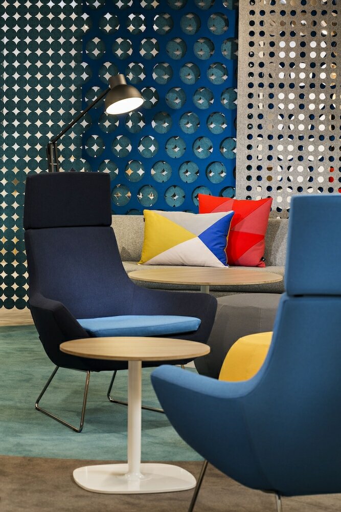 Фото Holiday Inn Express London - Park Royal