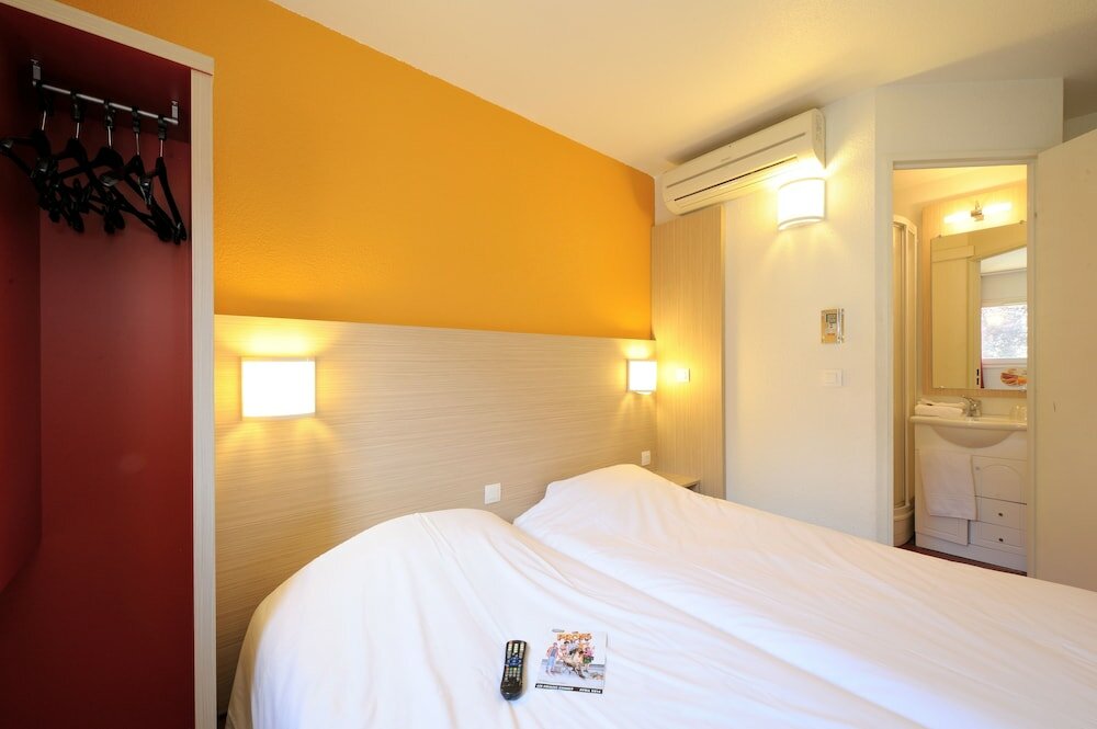 Фото Hôtel Kennedy Parc des Expositions