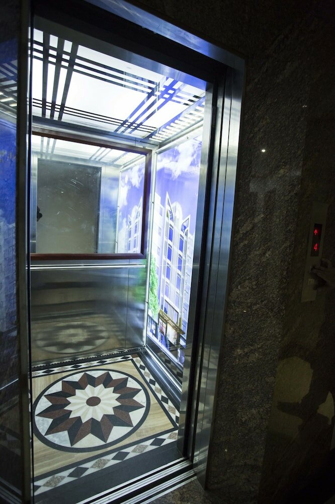 Фото New Lotus Hotel