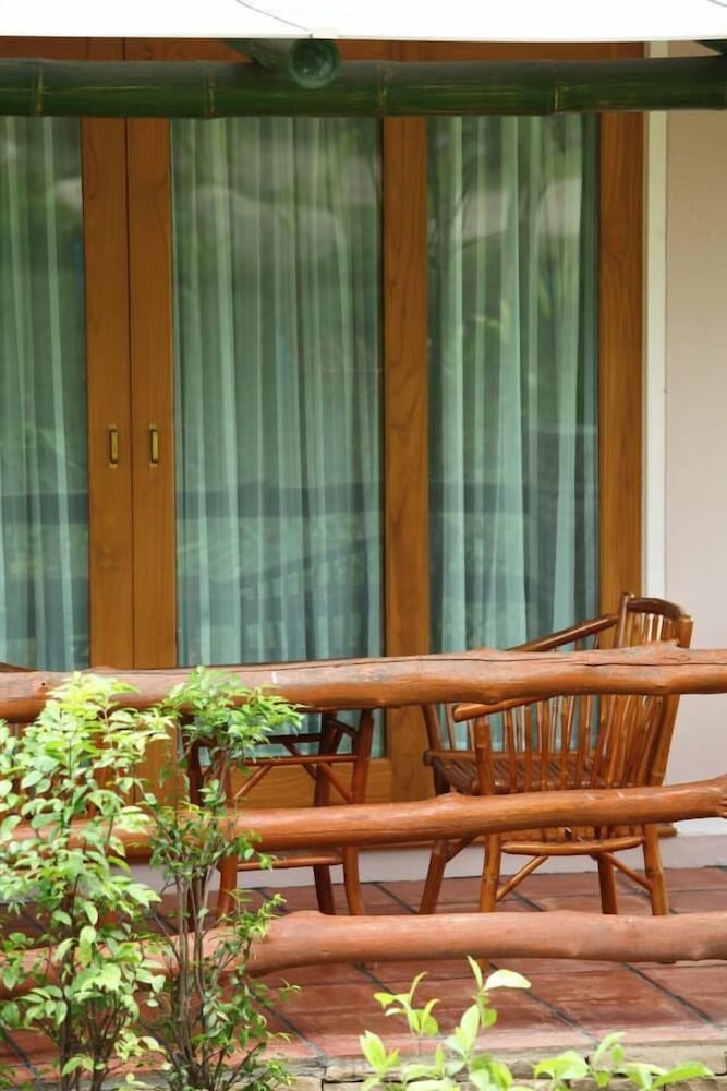 Фото Chiangkham Luang Resort