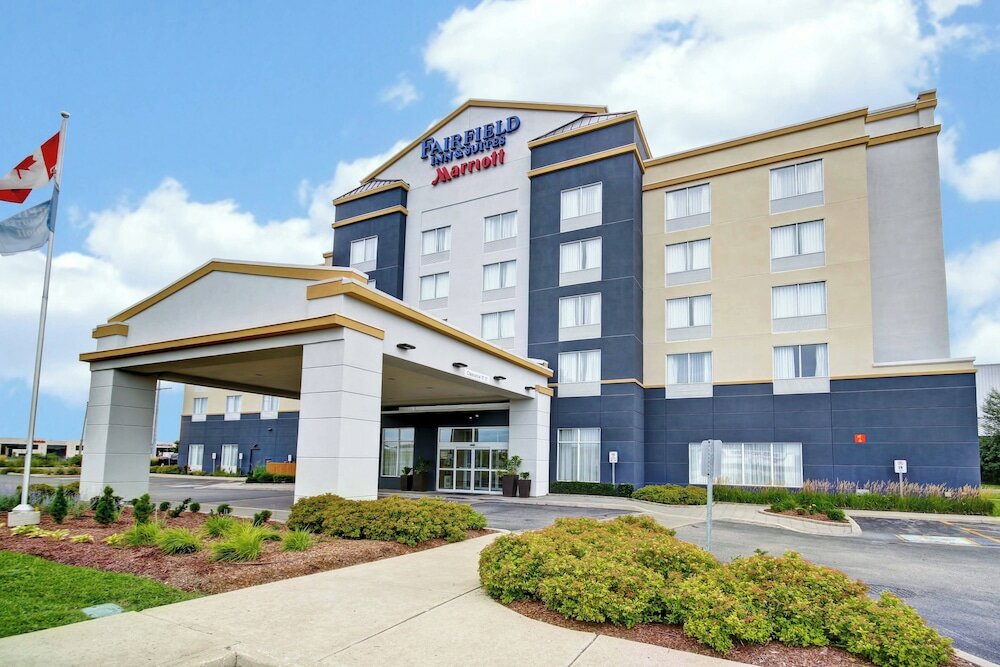 Фото Fairfield Inn & Suites by Marriott Guelph