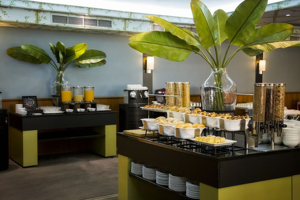 Фото Altis Grand Hotel